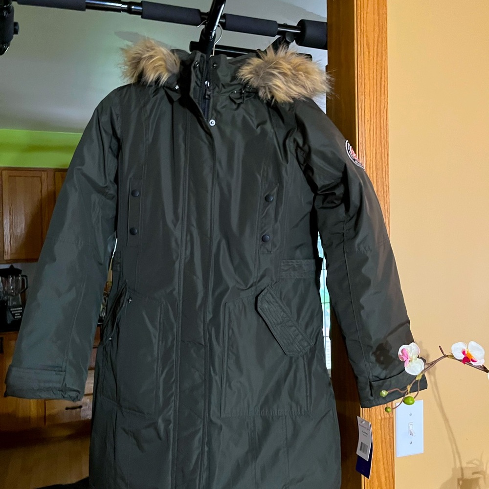 New Madden Girl Women’s Sz. Large Winter Jacket